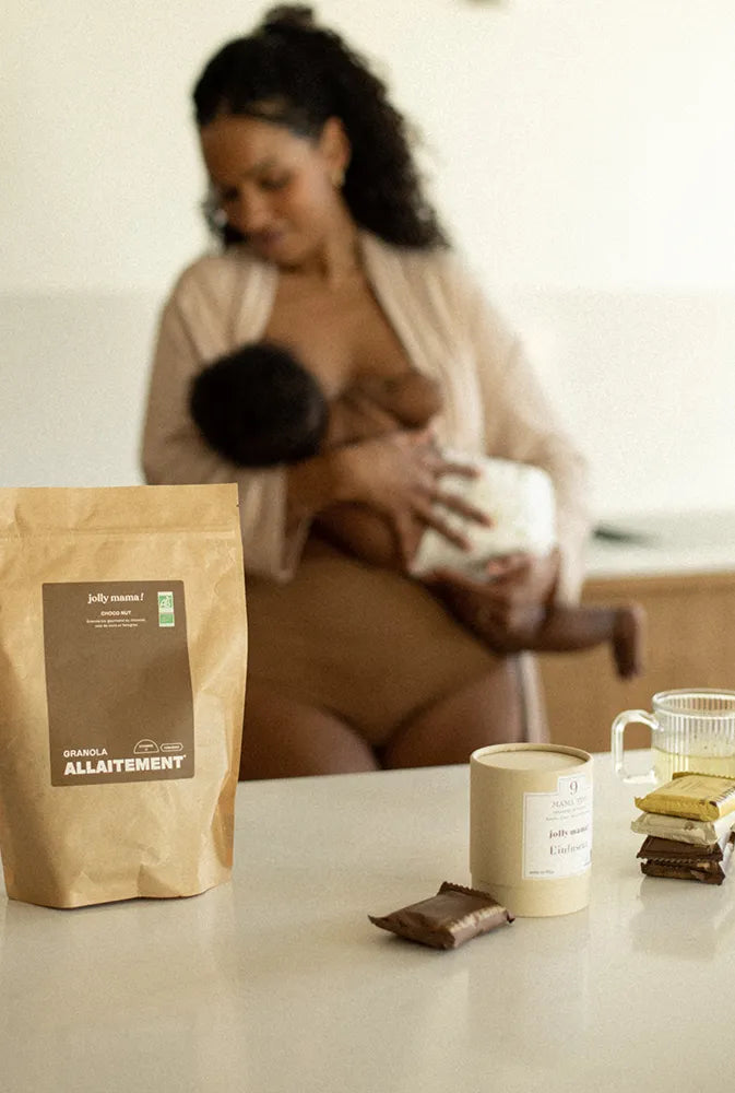 Compléments alimentaires et allaitement : lesquels sont compatibles, et pourquoi vos besoins augmentent