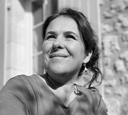 portrait Julie Longy